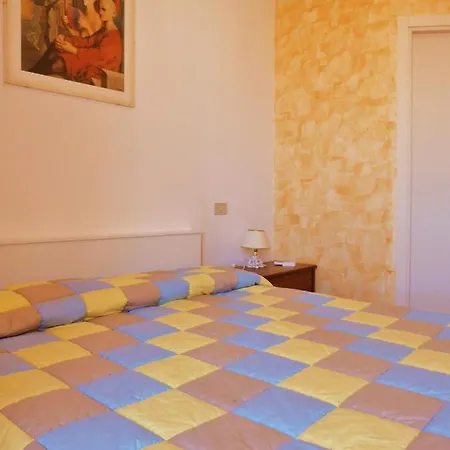 Al Girasole Bed & Breakfast *